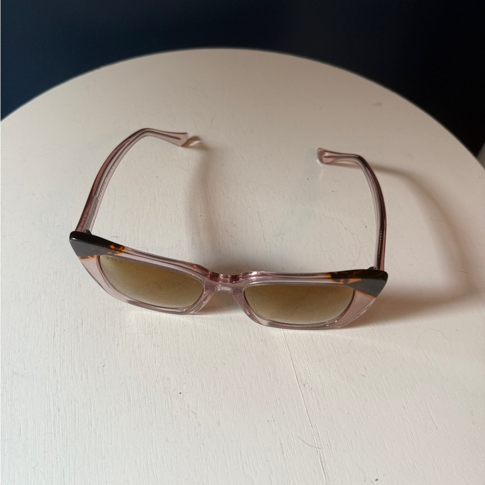 Diff Sunglasses - image 2